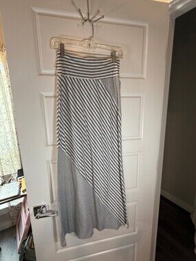 Joe B Striped Maxi Skirt - Grey and White - Size Medium